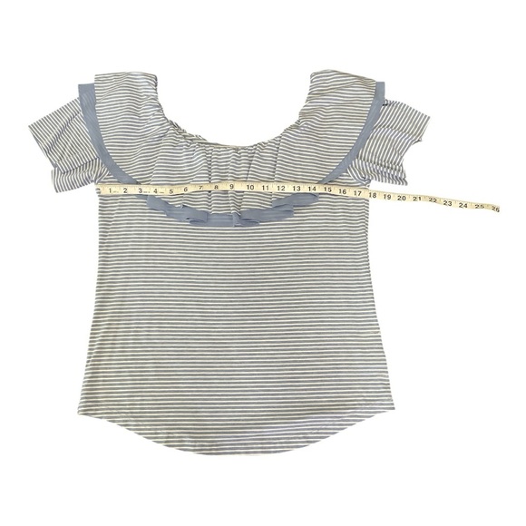 Hem & Thread Off-the-Shoulder Ruffled Top Size Large New - Picture 6 of 11